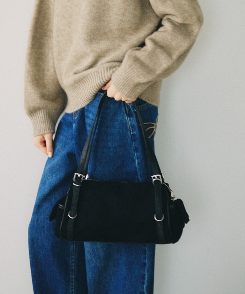 full/fill.(フルフィル)の「fake suede side pocket bag / フェイクスウェードサイドポケットバッグ(ハンドバッグ・レディース・ブラック/グレー・FREE)」の2枚目の写真