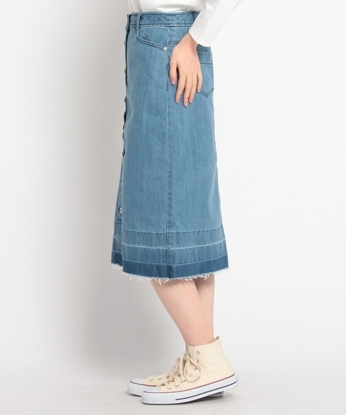 HusHusH（ハッシュアッシュ）の「フロントボタンデニムスカート（デニムスカート・レディース・ブルー/ブルー系1・03/02）」の4枚目の写真