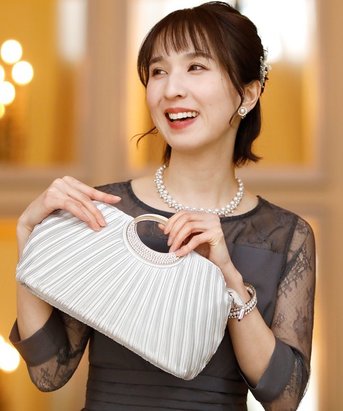 PourVous(プールヴー)の「ハンドクラッチパーティーバッグ お呼ばれ 結婚式 オケージョン 同窓会(ハンドバッグ・レディース・ベージュ/クリーム/シルバー/ブラック・FREE)」の19枚目の写真