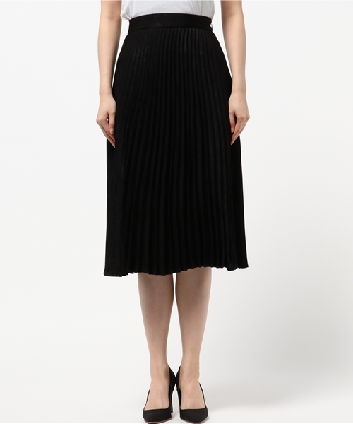 MOUSSY（マウジー）の「SHINY PLEATS SKIRT（スカート・レディース・キャメル/ボルドー/ブラック・2/1）」の10枚目の写真