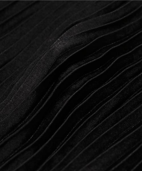 MOUSSY（マウジー）の「SHINY PLEATS SKIRT（スカート・レディース・キャメル/ボルドー/ブラック・2/1）」の6枚目の写真