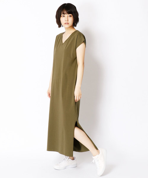 Grand Park グランドパーク の Vネックロングワンピース ワンピース Wear
