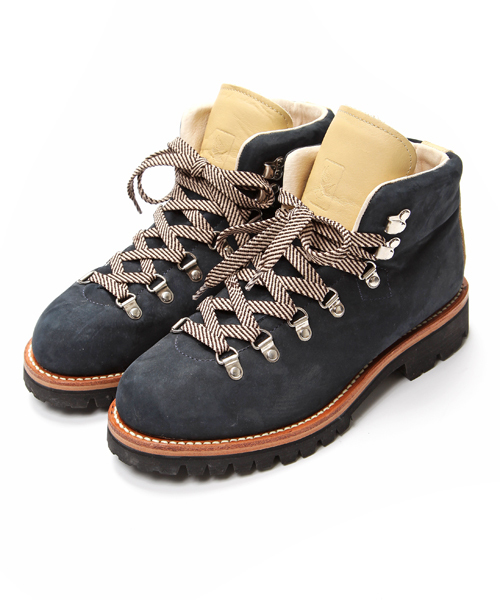 A BATHING APE（アベイシングエイプ）の「MOUNTAIN SOLDIER（ブーツ