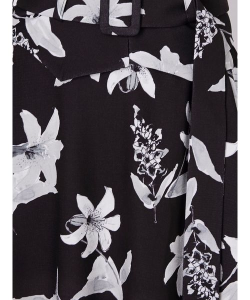 LAGUNAMOON(ラグナムーン)の「リリ-フラワーコルセットベルトフレアースカート(スカート・レディース・ブラック/ピンク・SMALL/MEDIUM)」の12枚目の写真