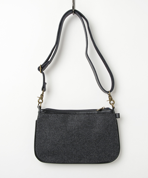 LBC（エルビーシー）の「【Harris Tweed】ハリスツイード 2WAYショルダー             （ショルダーバッグ・レディース・グレー/レッド/ブルー・FREE）」の7枚目の写真