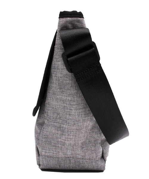 anello（アネロ）の「ポリキャンバス メッセンジャーバッグ anello（メッセンジャーバッグ・メンズ・ブラック/パープル/ネイビー/グレー/ピンク/ブルー/グリーン/ブルー系その他/ピンク系その他・FREE）」の18枚目の写真