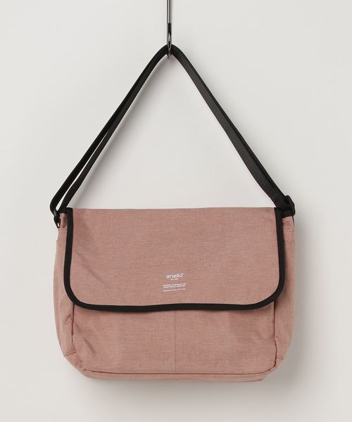 anello（アネロ）の「ポリキャンバス メッセンジャーバッグ anello（メッセンジャーバッグ・メンズ・ブラック/パープル/ネイビー/グレー/ピンク/ブルー/グリーン/ブルー系その他/ピンク系その他・FREE）」の10枚目の写真