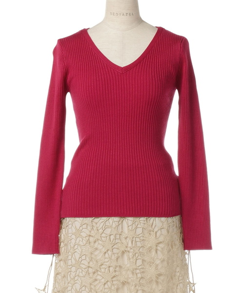 REDYAZEL(レディアゼル)の「Vネックリブニットプルオーバー(Tシャツ/カットソー・レディース・オフホワイト/サックスブルー/グリーン/ピンク/ネイビー・FREE)」の5枚目の写真