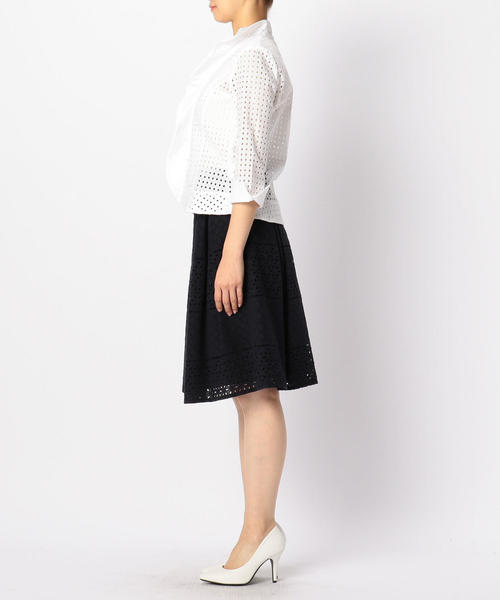 NARACAMICIE(ナラカミーチェ)の「イタリアンカットワークレースフリルブラウス(シャツ/ブラウス・レディース・ホワイト・LARGE/MEDIUM/SMALL)」の11枚目の写真