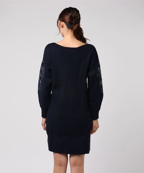 GeeRA(ジーラ)の「エンブロイダリーニットワンピース(ワンピース・レディース・ネイビー/杢グレー/ピンク・MEDIUM/LARGE/X-LARGE)」の4枚目の写真