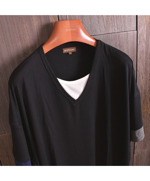 ARCHIVER(アーカイバ)の「【Bl】フェイクVネック半袖カットソー 無地(Tシャツ/カットソー・レディース・チャコールグレー/カーキ/ピンク/マルチ/ブラック・MEDIUM/LARGE)」の16枚目の写真