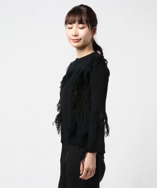 STYLEBLOCK(スタイルブロック)の「ラウンドネックフリンジリブニットソー(ニット/セーター・レディース・ブラック/ベージュ・FREE)」の3枚目の写真