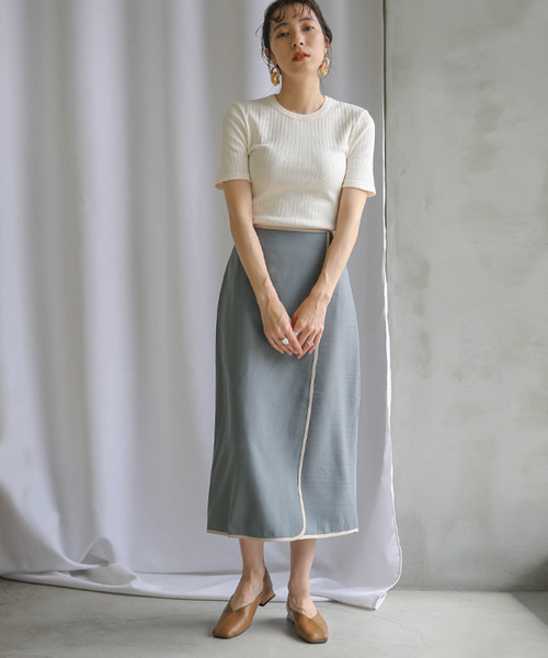 select MOCA(セレクトモカ)の「ウッドヒールスクエアトゥパンプス(パンプス・レディース・ブラック/ベージュ/モカ・SMALL/MEDIUM/LARGE)」の5枚目の写真