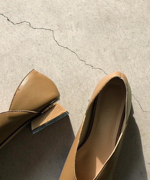 select MOCA(セレクトモカ)の「ウッドヒールスクエアトゥパンプス(パンプス・レディース・ブラック/ベージュ/モカ・SMALL/MEDIUM/LARGE)」の9枚目の写真