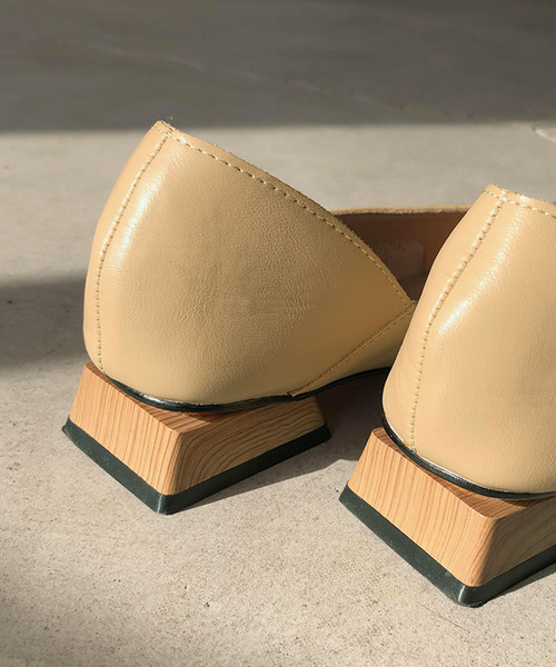 select MOCA(セレクトモカ)の「ウッドヒールスクエアトゥパンプス(パンプス・レディース・ブラック/ベージュ/モカ・SMALL/MEDIUM/LARGE)」の10枚目の写真