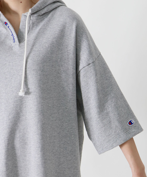 Champion（チャンピオン）の「【Champion】フードスウェットロングワンピース（ワンピース・レディース・ホワイト/ネイビー/グレー・M）」の9枚目の写真