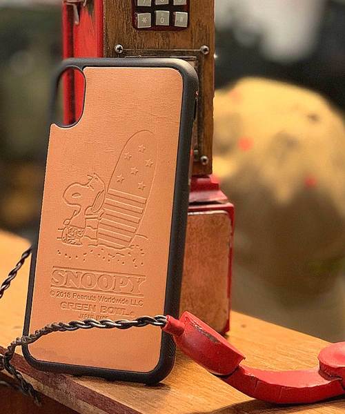 Snoopy Iphone Cover 10 Surfs Up スマホケース カバー Snoopy Old Betty S スヌーピーカケルオールドベティーズ のファッション通販 Zozotown Snoopy Iphone Cover 10 Surfs Up スマホケース カバー Snoopy Old Betty S スヌーピーカケルオールドベティーズ のファッション通販 Zozotown