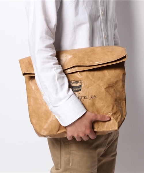 BEAUTY&YOUTH UNITED ARROWS（ビューティーアンドユースユナイテッドアローズ）の「BY リユーザブル ペーパー バッグ（クラッチバッグ・メンズ・その他1/その他2/その他3/その他4/その他5・フリー）」の4枚目の写真