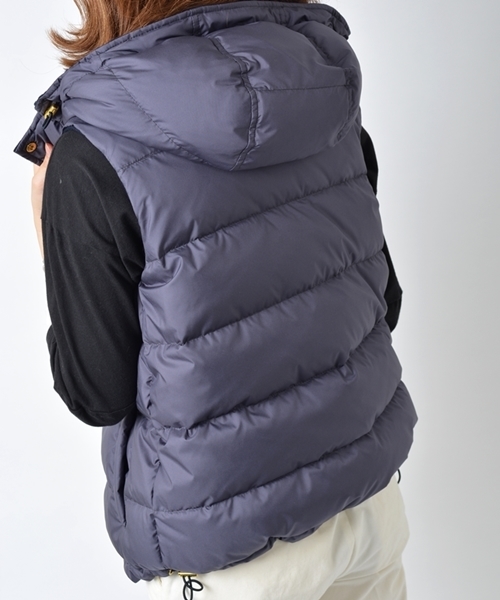 SHIPS for women(シップスフォーウィメン)の「無地 リバーシブルダウンベスト◇(ダウンベスト・レディース・ブラック/ネイビー・38/36)」の3枚目の写真