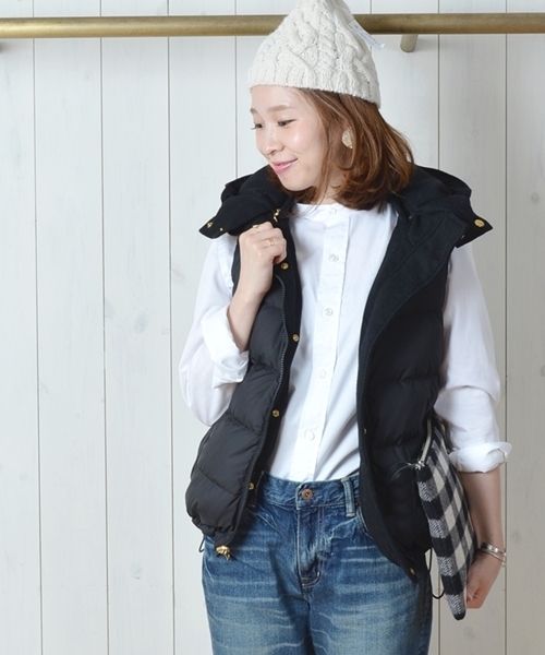 SHIPS for women(シップスフォーウィメン)の「無地 リバーシブルダウンベスト◇(ダウンベスト・レディース・ブラック/ネイビー・38/36)」の4枚目の写真