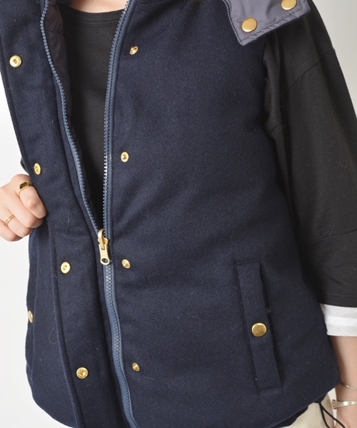 SHIPS for women(シップスフォーウィメン)の「無地 リバーシブルダウンベスト◇(ダウンベスト・レディース・ブラック/ネイビー・38/36)」の20枚目の写真