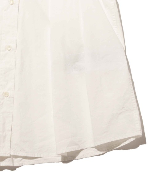 Levi's(リーバイス)の「LEVI'S(R) MADE&CRAFTED(R) WSTD DAD SHIRT DRESS BRIGHT WHITE(シャツ/ブラウス・レディース・マルチ・XS/S/M)」の6枚目の写真