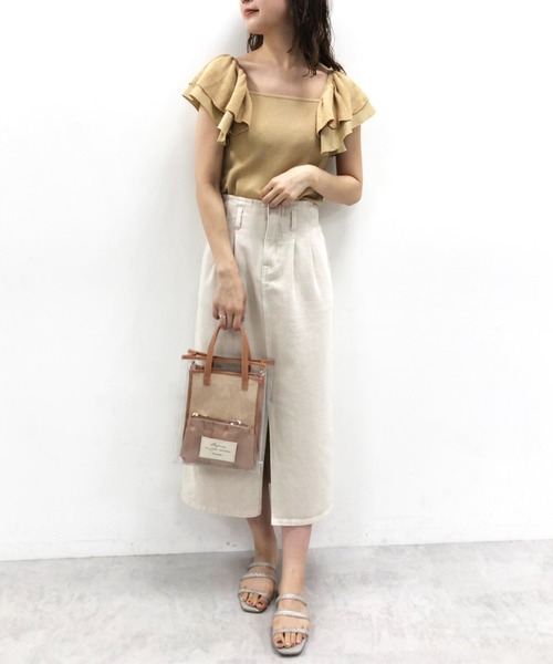 one after another NICE CLAUP(ワンアフターアナザーナイスクラップ)の「肩フリルニットトップス(ニット/セーター・レディース・ブラック/アイボリー/マスタード・FREE)」の12枚目の写真