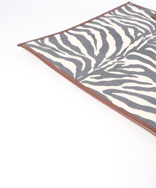 DouDou（ドゥドゥ）の「ゼブラ柄縦長トートBAG（ショルダーバッグ・レディース・ホワイト・FREE）」の12枚目の写真