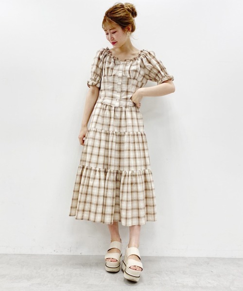 one after another NICE CLAUP（ワンアフターアナザーナイスクラップ）の「ティアードチェックスカート（スカート・レディース・ブラック/モカ/ベージュ・FREE）」の4枚目の写真