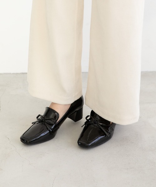 Launa lea(ラウナレア)の「【レイン対応】チャンキーヒールリボンレインパンプス(R9008)(ローファー・レディース・ブラック/ブルーグリーン/モカ/アイボリー/ベージュ・22.5cm/23.5cm/23.0cm/24.0cm/25.0cm/24.5cm/22.0cm)」の16枚目の写真