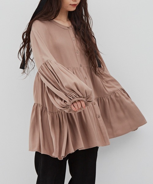 Libra Cue（リブラ キュー）の「リッチタッチティアードブラウス（シャツ/ブラウス・レディース・ホワイト/ブラック/ベージュ・FREE）」の7枚目の写真