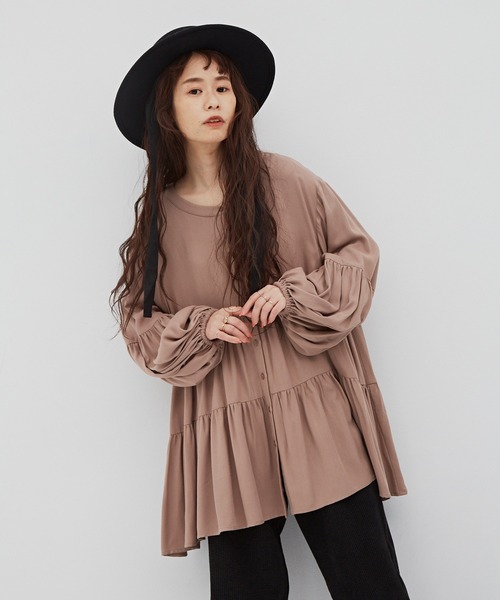 Libra Cue（リブラ キュー）の「リッチタッチティアードブラウス（シャツ/ブラウス・レディース・ホワイト/ブラック/ベージュ・FREE）」の8枚目の写真