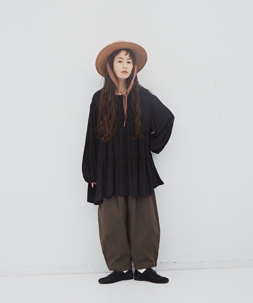 Libra Cue（リブラ キュー）の「リッチタッチティアードブラウス（シャツ/ブラウス・レディース・ホワイト/ブラック/ベージュ・FREE）」の13枚目の写真