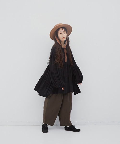 Libra Cue（リブラ キュー）の「リッチタッチティアードブラウス（シャツ/ブラウス・レディース・ホワイト/ブラック/ベージュ・FREE）」の14枚目の写真