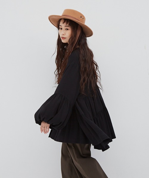 Libra Cue（リブラ キュー）の「リッチタッチティアードブラウス（シャツ/ブラウス・レディース・ホワイト/ブラック/ベージュ・FREE）」の15枚目の写真