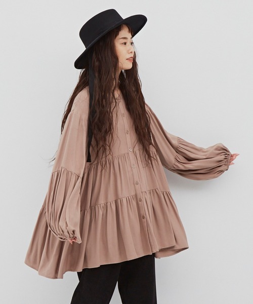 Libra Cue（リブラ キュー）の「リッチタッチティアードブラウス（シャツ/ブラウス・レディース・ホワイト/ブラック/ベージュ・FREE）」の9枚目の写真