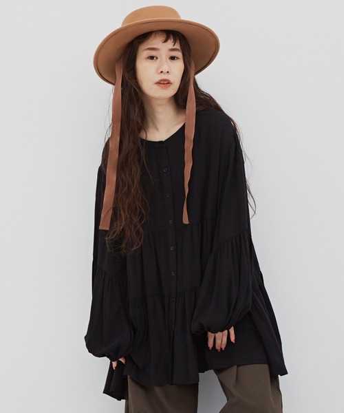 Libra Cue（リブラ キュー）の「リッチタッチティアードブラウス（シャツ/ブラウス・レディース・ホワイト/ブラック/ベージュ・FREE）」の16枚目の写真