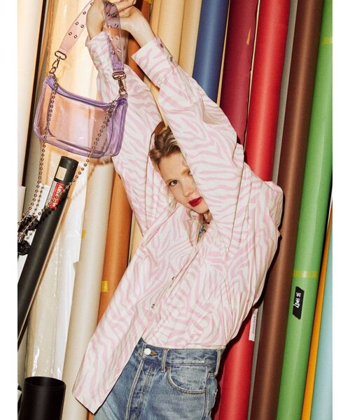 jouetie（ジュエティ）の「PVCハーフ BAG（ショルダーバッグ・レディース・クリア/ラベンダー/その他1・FREE）」の5枚目の写真