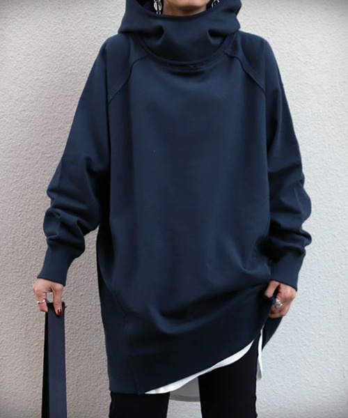 antiqua(アンティカ)の「裏毛切替えパーカー(スウェット・レディース・オートミール/カーキ/ネイビー/ブラック/パープル系その他・FREE)」の4枚目の写真