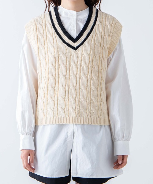 WEGO（ウィゴー）の「WEGO/カラーショートニットベスト（ベスト・レディース・ダークグリーン/サックスブルー/アイボリー/ホワイト系その他・FREE）」の8枚目の写真