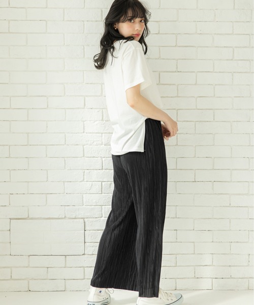 12Twelve Agenda(トゥエルブ アジェンダ)の「プリーツワイドパンツ(その他パンツ・レディース・ブラック/ベージュ/チャコールグレー・M)」の11枚目の写真
