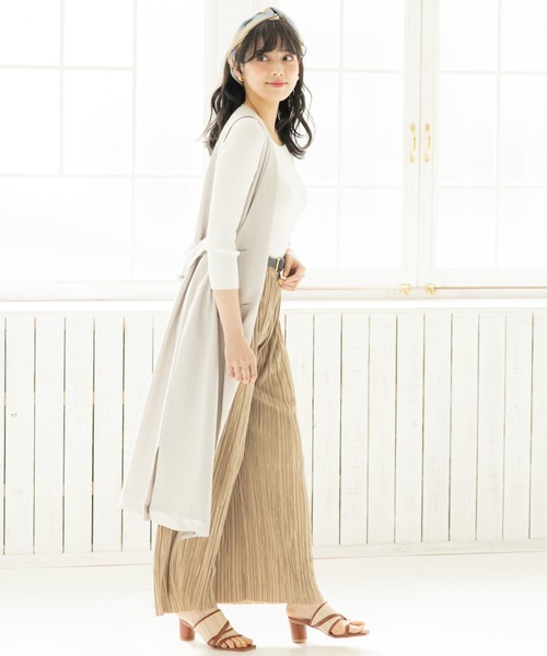 12Twelve Agenda(トゥエルブ アジェンダ)の「プリーツワイドパンツ(その他パンツ・レディース・ブラック/ベージュ/チャコールグレー・M)」の13枚目の写真
