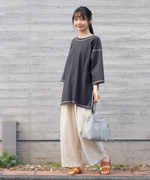 Crisp（クリスプ）の「2ベルトフラットサンダル（サンダル・レディース・ブラウン/アイボリー・38/37）」の13枚目の写真