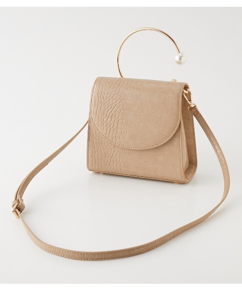 rienda(リエンダ)の「フェイクパールリングクロコライクショルダーバッグ(ショルダーバッグ・レディース・ブラック/ブラウン/ライトベージュ・FREE)」の8枚目の写真