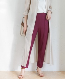 ピンタックテーパードパンツ