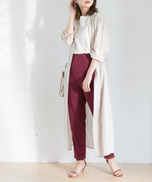 URBAN RESEARCH ROSSO WOMEN（アーバンリサーチ　ロッソ）の「ピンタックテーパードパンツ（その他パンツ・レディース・ブルー/カーキ/パープル・36/38）」の10枚目の写真