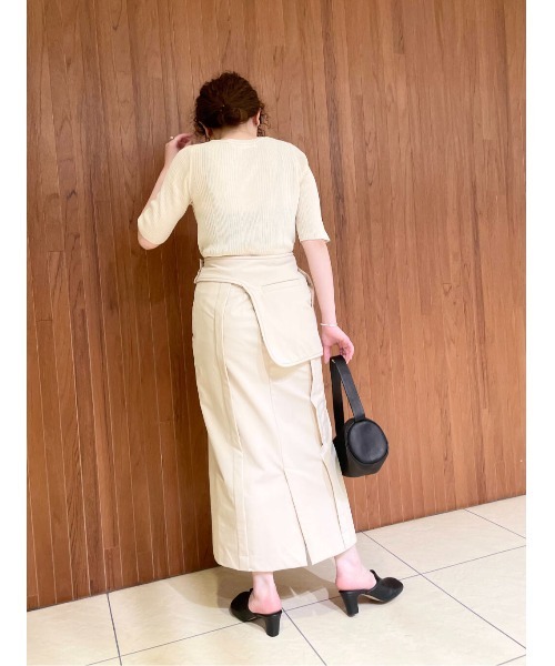 LAATO(ラート)の「DINOSAUR LONG SKIRT(スカート・レディース・ブラック/オフホワイト・FREE)」の14枚目の写真