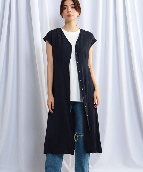 JET(ジェット)の「◆【ウォッシャブル】フロントボタン花柄Vネックワンピース(ワンピース・レディース・グリーン系その他5/ネイビー系3・04)」の2枚目の写真