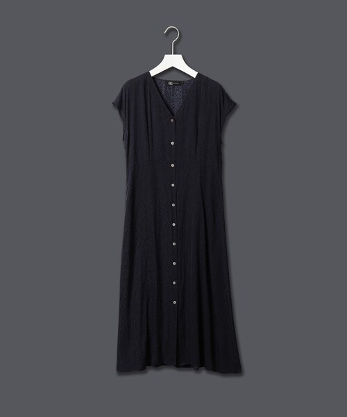 JET(ジェット)の「◆【ウォッシャブル】フロントボタン花柄Vネックワンピース(ワンピース・レディース・グリーン系その他5/ネイビー系3・04)」の5枚目の写真