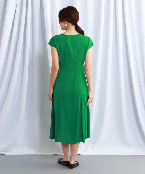 JET(ジェット)の「◆【ウォッシャブル】フロントボタン花柄Vネックワンピース(ワンピース・レディース・グリーン系その他5/ネイビー系3・04)」の6枚目の写真